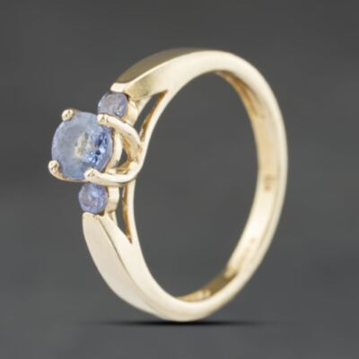 Pre-Owned 9ct Yellow Gold Tanzanite Three Stone Ring 41104412