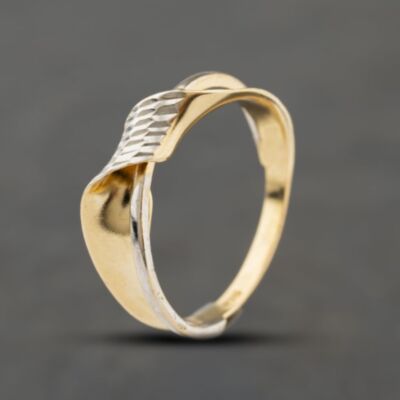Pre-Owned 9ct Two Colour Gold Twist Dress Ring 41104419
