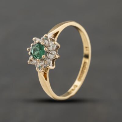Pre-Owned 9ct Yellow Gold Green & White Spinel Cluster Ring 41104426