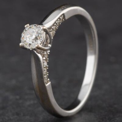Pre-Owned 18ct White Gold 0.50ct Brilliant Cut Diamond Solitaire Ring 41482577