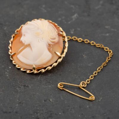 Pre-Owned Vintage 9ct Yellow Gold Cameo Brooch 41131074
