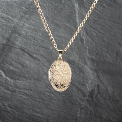 Pre-Owned 9ct Yellow Gold Foliate Engraved Oval Locket Pendant & 24 Inch Curb Chain 41142475