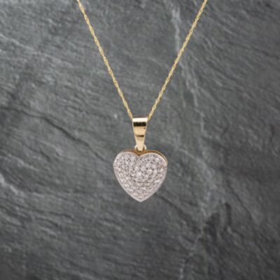 Pre-Owned 9ct Yellow Gold Cubic Zirconia Heart Shaped Pendant & 18 Inch Curb Chain 41142491