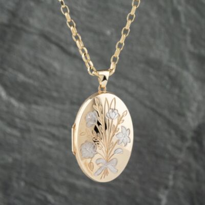 Pre-Owned 9ct Two Colour Gold Oval Foliate Engraved Locket Pendant & 22 Inch Belcher Chain 41142518