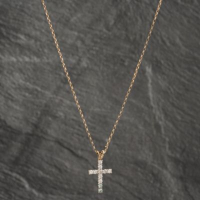 Pre-Owned 9ct Yellow Gold Cubic Zirconia Cross Pendant & 22 Inch Belcher Chain 41142534