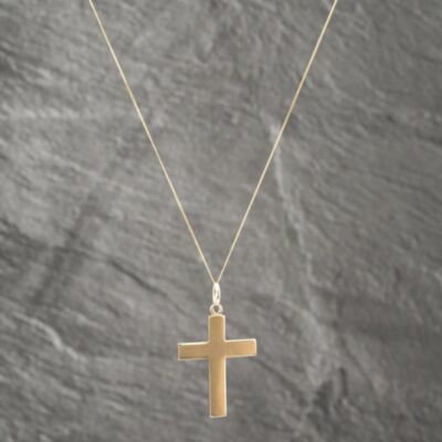 Pre-Owned 9ct Yellow Gold Plain Polished Cross Pendant & 18 Inch Curb Chain 41142597