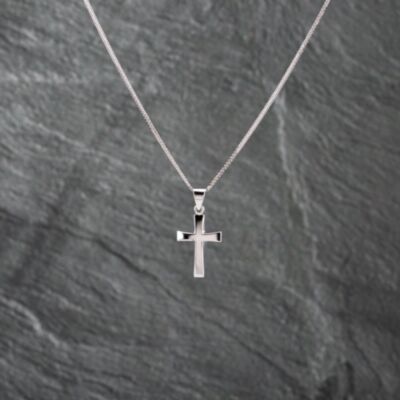 Pre-Owned 9ct White Gold Cross Pendant & 16 Inch Foxtail Chain 41142778