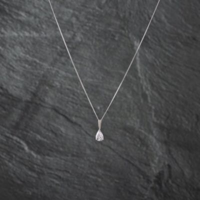 Pre-Owned White Gold Cubic Zirconia Teardrop Pendant & 18 Inch Curb Chain 41142813