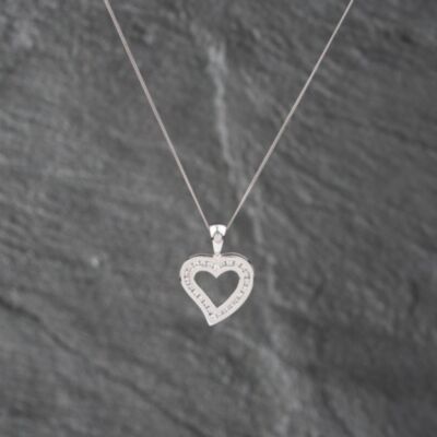 Pre-Owned 9ct White Gold 0.25ct Brilliant Cut Diamond Open Heart Pendant & 18 Inch Curb Chain 41142871