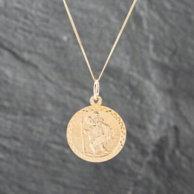 Pre-Owned 9ct Yellow Gold St Christopher Pendant & 18 Inch Curb Chain 41142892