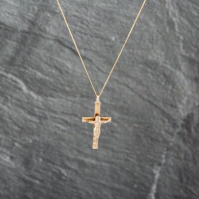 Pre-Owned 9ct Yellow Gold Crucifix Cross Pendant & 18 Inch Curb Chain 41143033