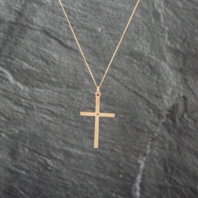 Pre-Owned 9ct Yellow Gold Plain Millenium Cross Pendant & 18 Inch Curb Chain 41143053