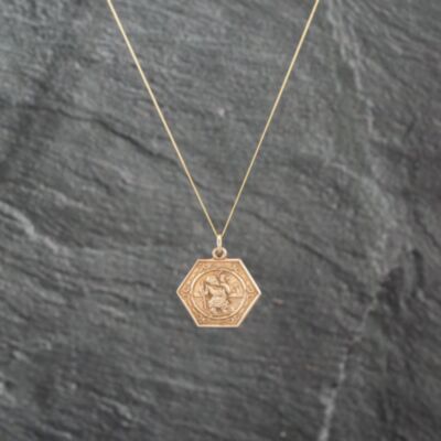 Pre-Owned 9ct Yellow Gold Hexagonal St Christopher Pendant & 18 Inch Curb Chain 41143066