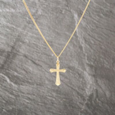 Pre-Owned 9ct Yellow Gold Engraved Cross Pendant & 20 Inch Curb Chain 41143109