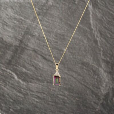 Pre-Owned Yellow Gold Mystic Topaz & 0.01ct Diamond Pendant & 18 Inch Curb Chain 41143173