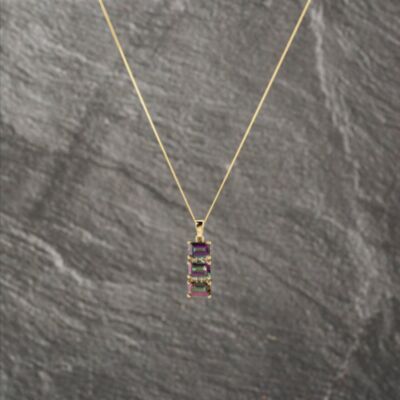 Pre-Owned Yellow Gold Mystic Topaz & 0.03ct Diamond Set Pendant & 18 Inch Curb Chain 41143174