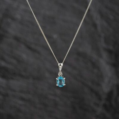 Pre-Owned 9ct White Gold Blue Topaz & Diamond Pendant & 16 Inch Curb Chain 41143247