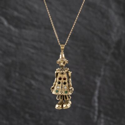 Pre-Owned 9ct Yellow Gold Multi Stone Clown Pendant & 20 Inch Curb Chain 41143370