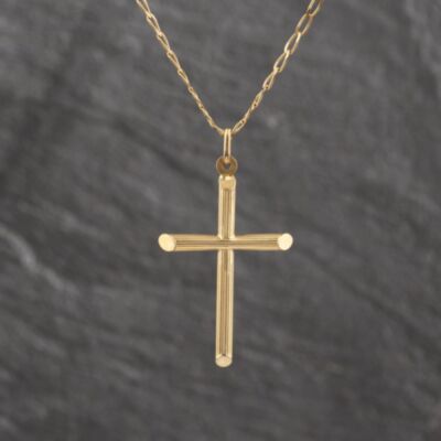 Pre-Owned 9ct Yellow Gold Lined Pattern Cross Pendant & 20 Inch Curb Chain 41143525