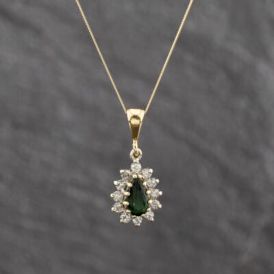 Pre-Owned 18ct Yellow Gold Green Garnet & 0.36ct Diamond Tear Drop Pendant & 18 Inch Curb Chain 41143634