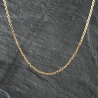 Pre-Owned 9ct Yellow Gold 16 Inch Box Chain 41161900