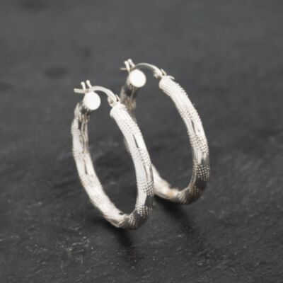 Pre-Owned White Gold 25mm Pattern Hoop Earrings 41173251