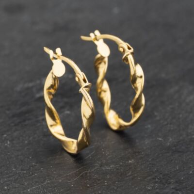 Pre-Owned Yellow Gold 19mm Oval Twist Creole Earrings 41173266