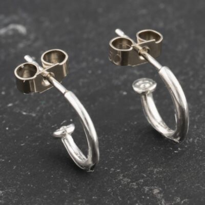 Pre-Owned White Gold 9mm Half Hoop Earrings 41173528