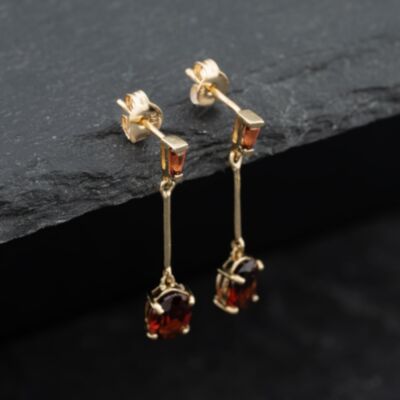 Pre-Owned Yellow Gold 26mm Garnet Set Dropper Earrings 41173729