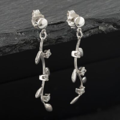 Pre-Owned 9ct White Gold 35mm Cubic Zirconia Leaf Dropper Earrings 41173900