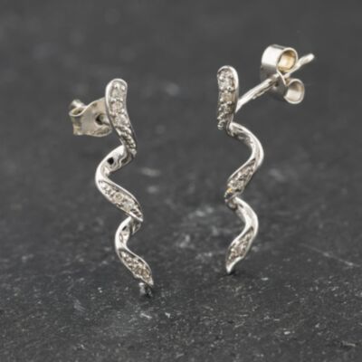Pre-Owned 9ct White Gold 19.8mm Diamond Wave Dropper Earrings 41174048