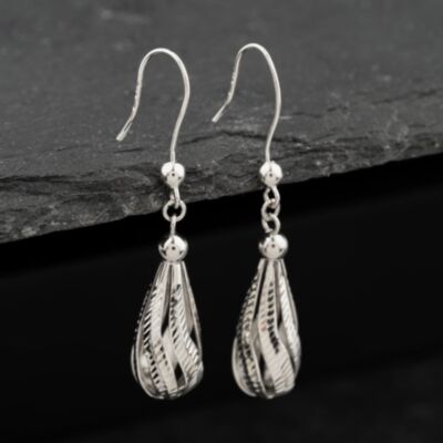 Pre-Owned White Gold 40mm Patterned Openwork Dropper Earrings 41174103