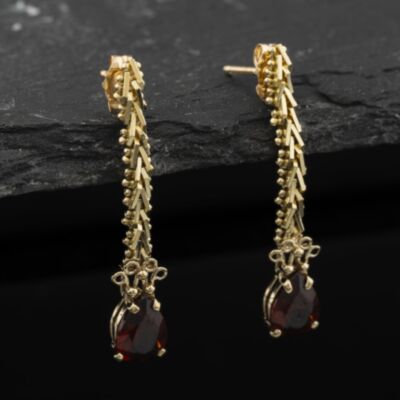 Pre-Owned Yellow Gold Garnet 28mm Dropper Earrings 41174418