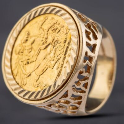 Pre-Owned 9ct Yellow Gold 1895 Full Sovereign Coin Ring 412012412BND