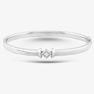 Pre-Owned 18ct White Gold Diamond Standard Hinged Bangle 41211076