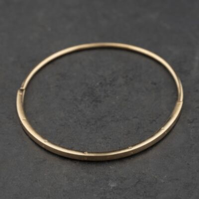Pre-Owned Pandora 14ct Yellow Gold Plain Hinged Bangle 41211451