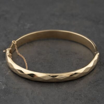 Pre-Owned 9ct Yellow Gold Facetted Hinged Bangle 41211461