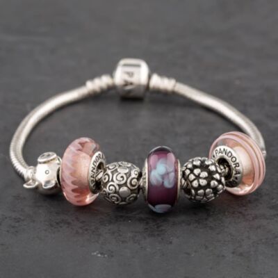Pre-Owned Pandora Sterling Silver 6 Assorted Charms & 7 Inch Charm Bracelet 41221043