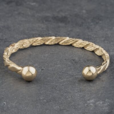 Pre-Owned 9ct Yellow Gold Half Engraved Standard Torque Bangle 41240007