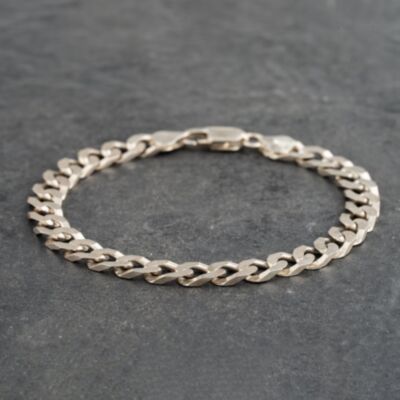 Pre-Owned Silver 8.5 Inch Curb Chain Bracelet 41251440