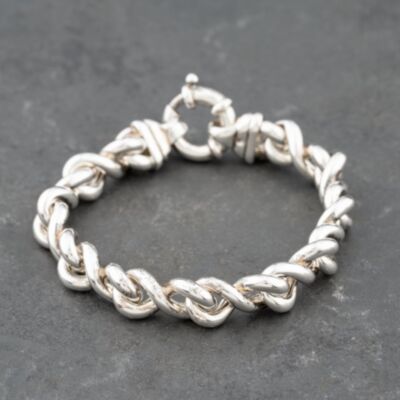 Pre-Owned Silver Heavy Figure Of Eight Link 8 Inch Curb Chain Bracelet 41251590
