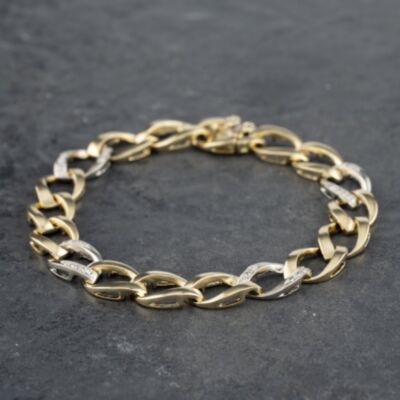 Pre-Owned 18ct Two Colour Gold Diamond Set 7 Inch Curb Chain Bracelet 41281429