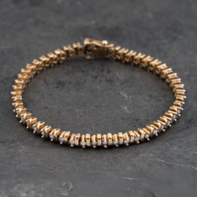 Pre-Owned 9ct Yellow Gold Diamond 7 Inch Tennis Bracelet 41281654