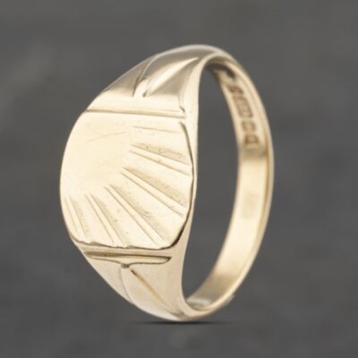Pre-Owned Vintage 9ct Yellow Gold Sunray Signet Ring 41342098