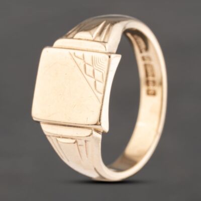 Pre-Owned Vintage 9ct Yellow Gold Part Engraved Square Signet Ring 41342128