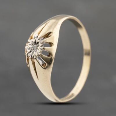 Pre-Owned 9ct Yellow Gold 0.01ct Diamond Signet Ring 41342145