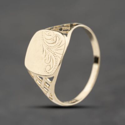 Pre-Owned 9ct Yellow Gold Cushion Part Engraved Open Work Shoulders Signet Ring 41342365