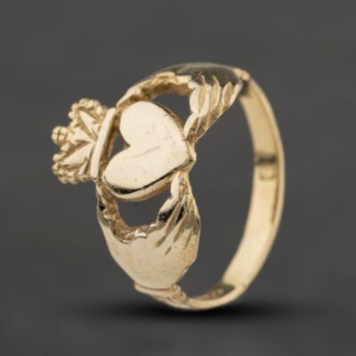 Pre-Owned 9ct Yellow Gold Open Work Claddagh Ring 41342572