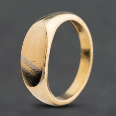 Pre-Owned 9ct Two Colour Gold Oval Signet Ring 41342628