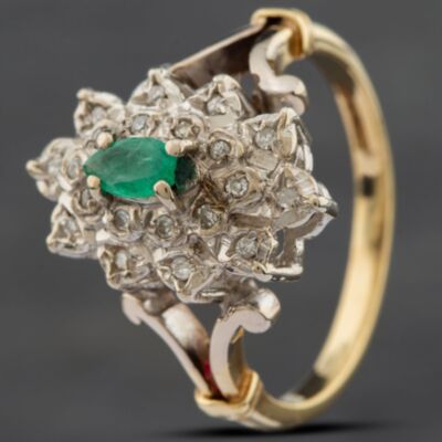 Pre-Owned 9ct Yellow Gold Emerald & Brilliant Cut Diamond Cluster Ring 41381071